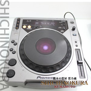 パイオニアPioneerのCDJ-800 CDJプレーヤー